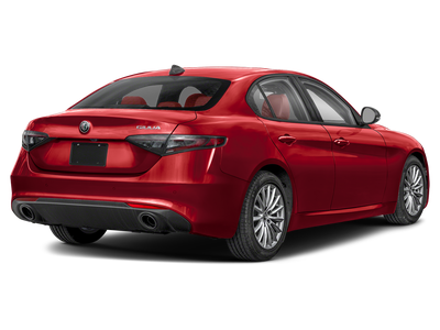 2024 Alfa Romeo Giulia Quadrifoglio Carbon