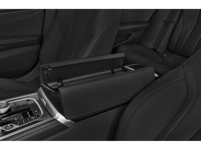 2022 BMW 8 Series 840i