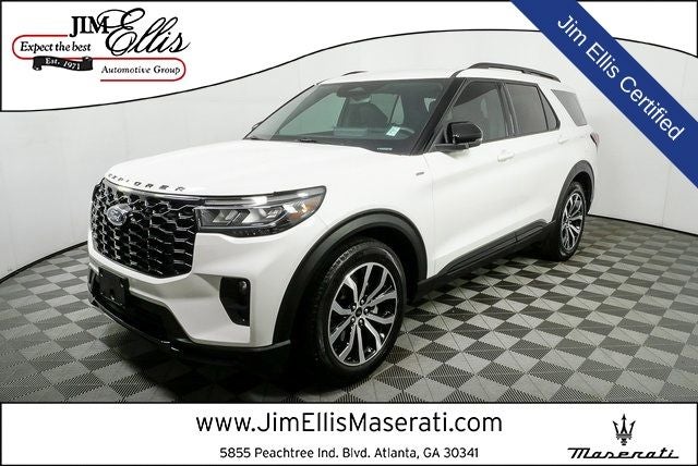 2025 Ford Explorer ST-Line