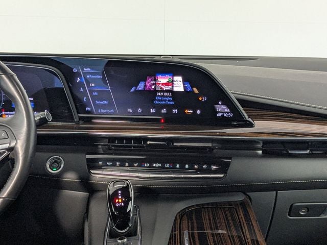 2023 Cadillac Escalade ESV Premium Luxury
