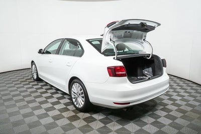 2016 Volkswagen Jetta Base