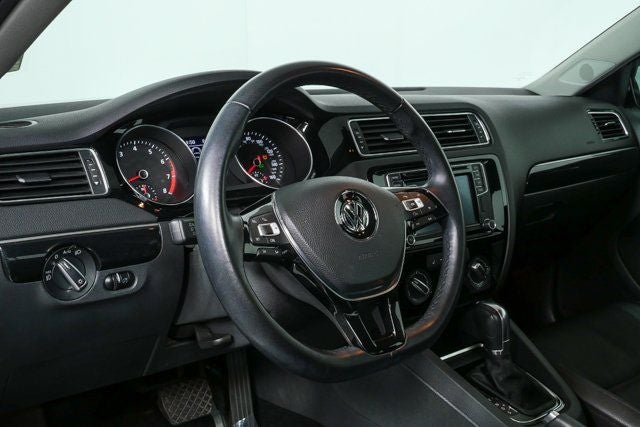 2016 Volkswagen Jetta Base