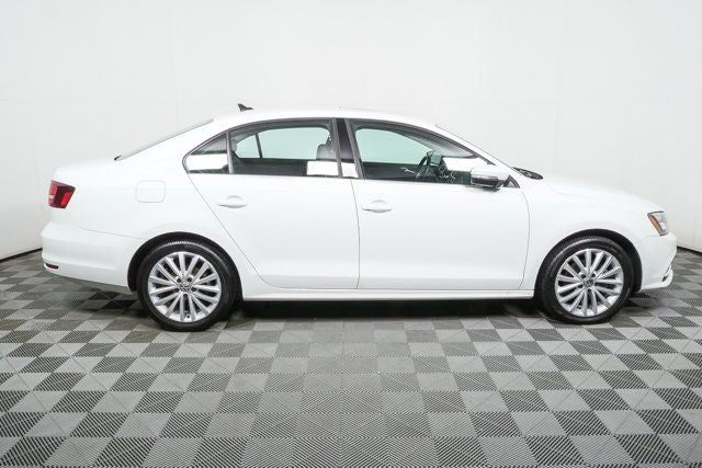 2016 Volkswagen Jetta Base