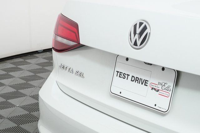 2016 Volkswagen Jetta Base