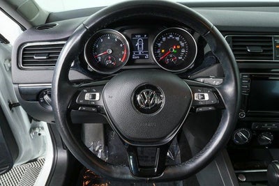 2016 Volkswagen Jetta Base