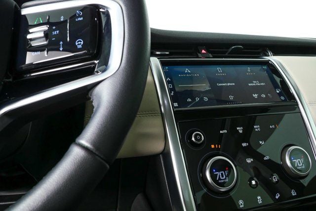 2023 Land Rover Discovery Sport SE