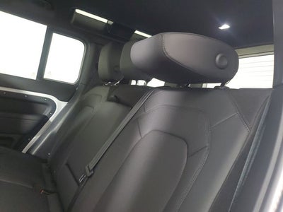 2025 Land Rover Defender 110 S