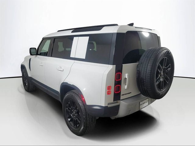 2025 Land Rover Defender 110 S