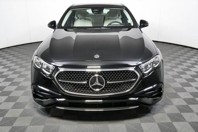 2025 Mercedes-Benz E-Class E350 - Photo 36