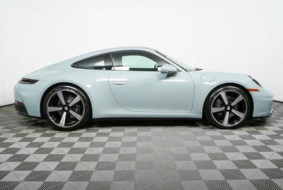2026 Porsche 911 Carrera