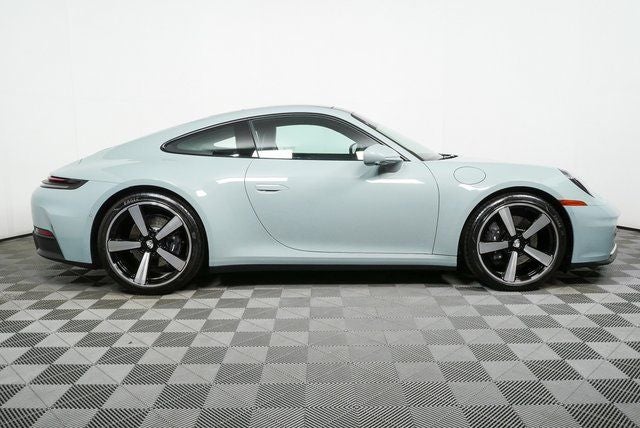 2026 Porsche 911 Carrera