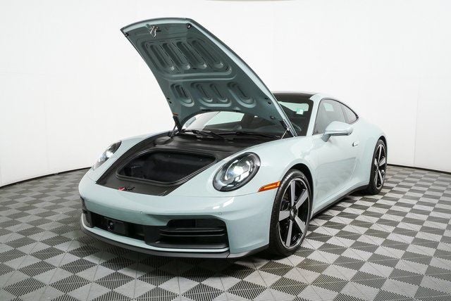 2026 Porsche 911 Carrera