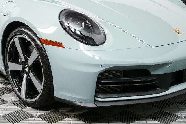 2026 Porsche 911 Carrera