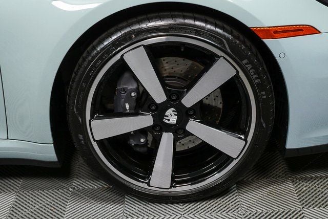 2026 Porsche 911 Carrera