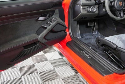 2024 Porsche 718 Cayman GT4 RS