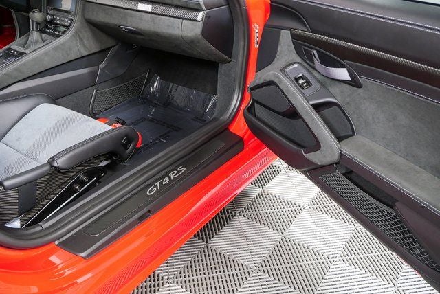 2024 Porsche 718 Cayman GT4 RS