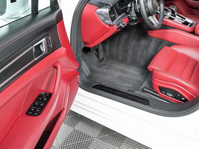 2023 Porsche Panamera Platinum Edition