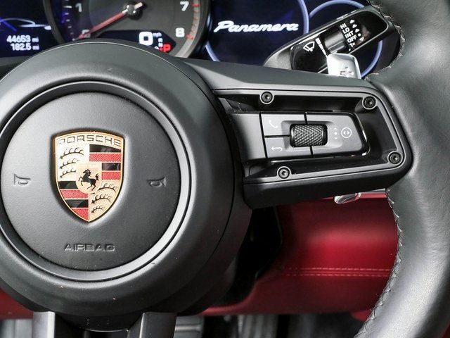 2023 Porsche Panamera Platinum Edition