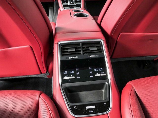 2023 Porsche Panamera Platinum Edition