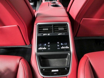 2023 Porsche Panamera Platinum Edition