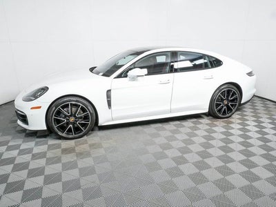 2023 Porsche Panamera Platinum Edition