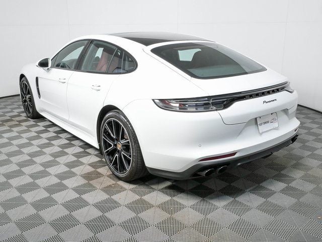 2023 Porsche Panamera Platinum Edition