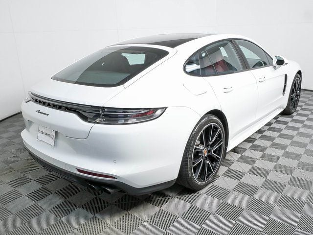 2023 Porsche Panamera Platinum Edition