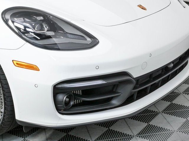 2023 Porsche Panamera Platinum Edition