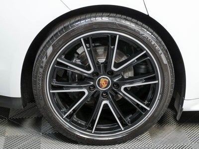 2023 Porsche Panamera Platinum Edition