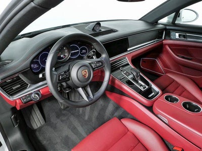 2023 Porsche Panamera Platinum Edition