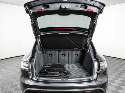 2023 Porsche Macan GTS