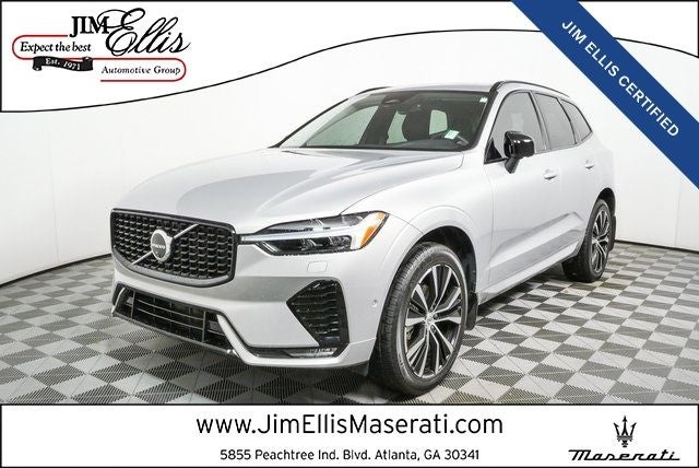 2024 Volvo XC60 B5 Plus Dark Theme