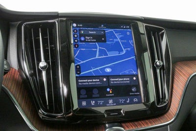 2024 Volvo XC60 B5 Plus Dark Theme