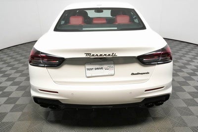 2022 Maserati Quattroporte Modena