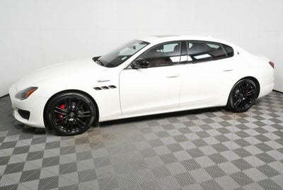 2022 Maserati Quattroporte Modena