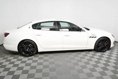 2022 Maserati Quattroporte Modena