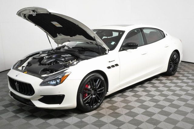 2022 Maserati Quattroporte Modena