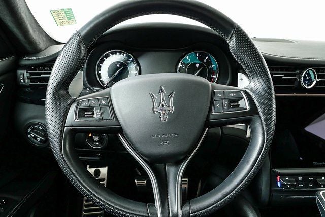 2022 Maserati Quattroporte Modena