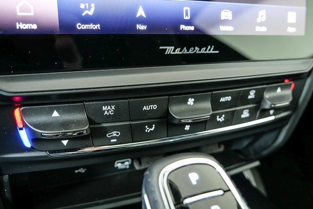 2022 Maserati Quattroporte Modena