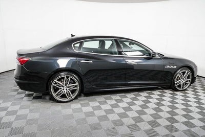 2022 Maserati Quattroporte Modena