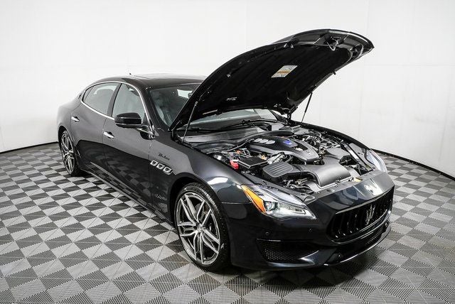 2022 Maserati Quattroporte Modena