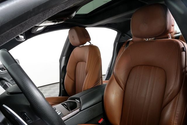 2023 Maserati Ghibli Modena