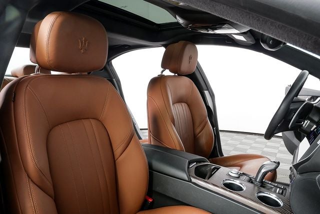 2023 Maserati Ghibli Modena