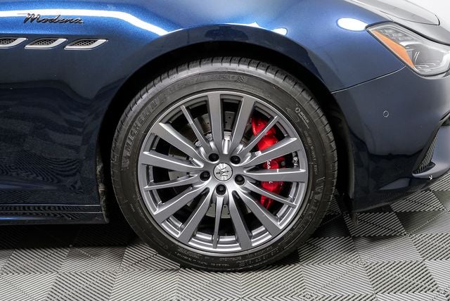 2023 Maserati Ghibli Modena