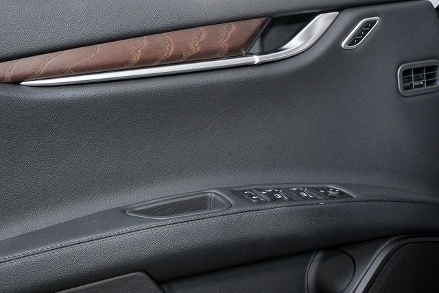 2023 Maserati Ghibli Modena