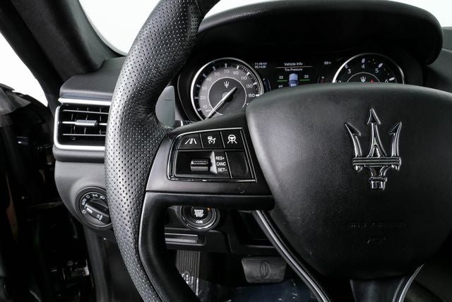 2023 Maserati Ghibli Modena