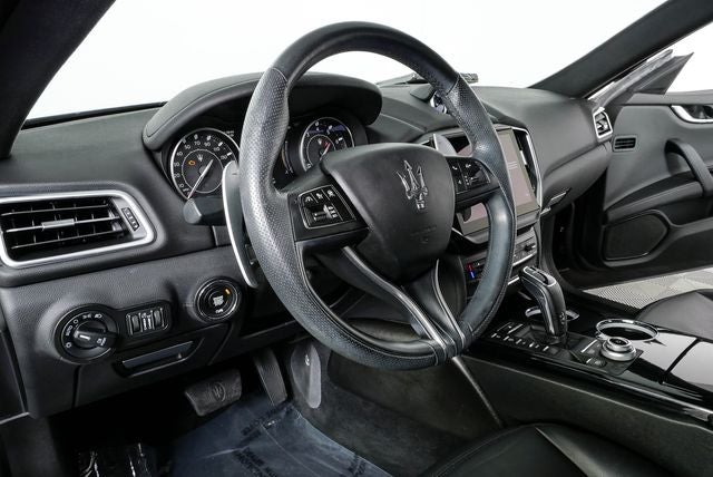 2023 Maserati Ghibli Modena