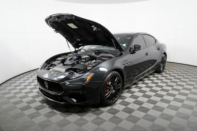 2023 Maserati Ghibli Modena
