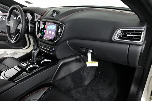 2024 Maserati Ghibli Modena