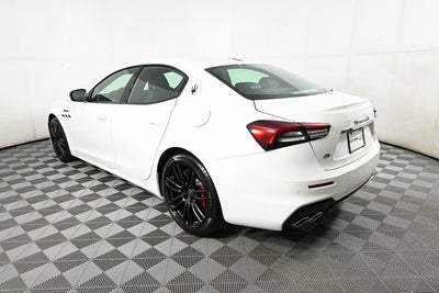 2024 Maserati Ghibli Modena
